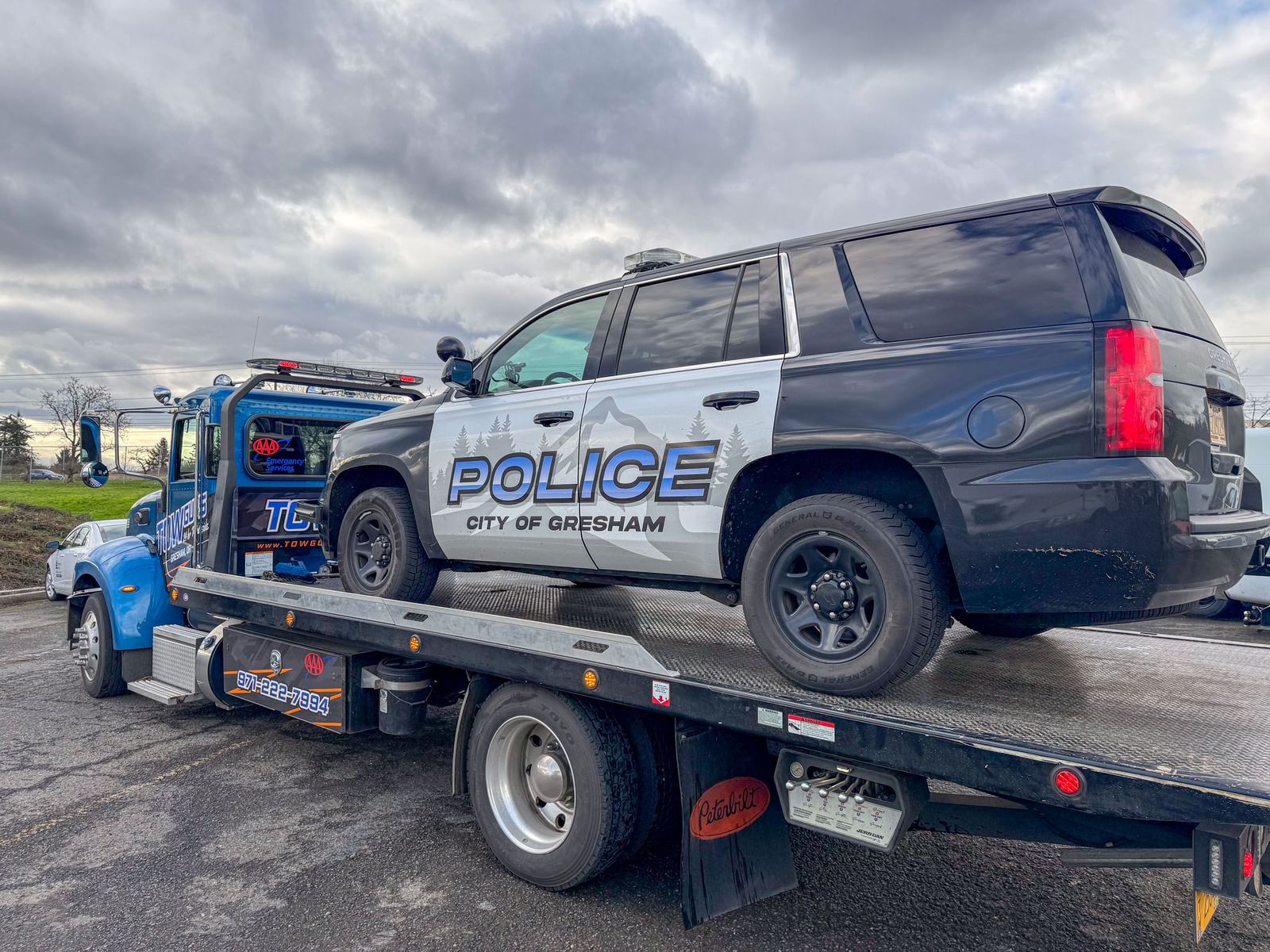 Tow Guys Towing and Recovery in Gresham OR - Gallery image 1